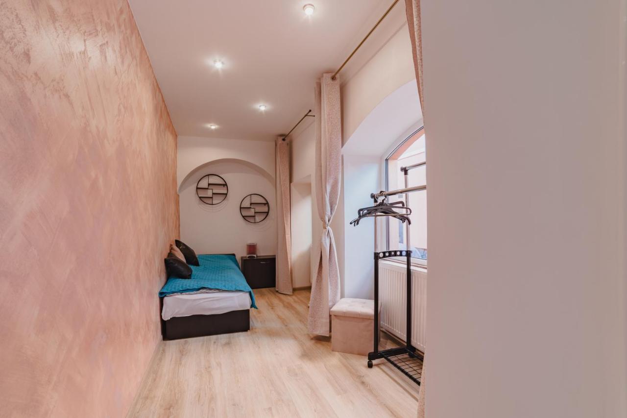 Old Town Studio Apartment บราชอฟ ภายนอก รูปภาพ